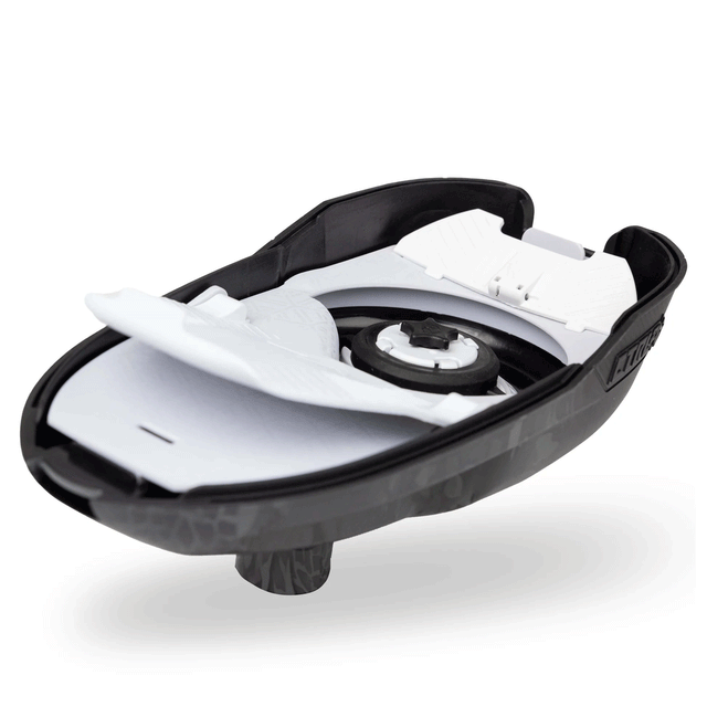 Bunkerkings CTRL2 Loader Ghost Highlander black and white spring ramp