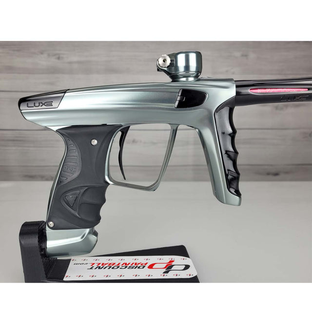 Right side body USED DLX Luxe X Silver Black on a panel background.