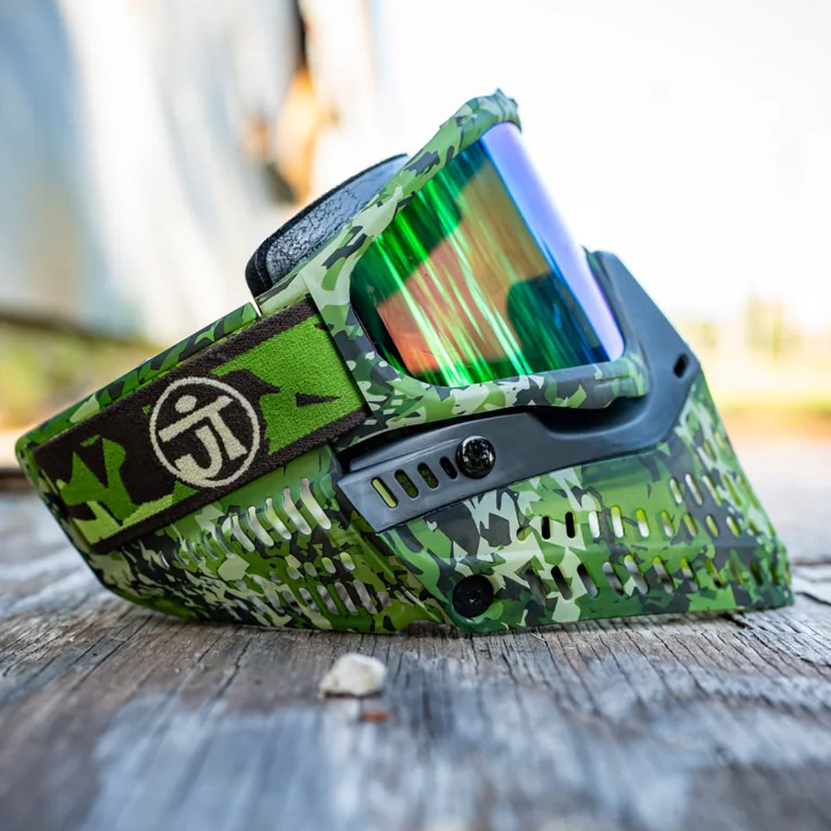 JT ProFlex Goggle Wayne's World Pioneer Edition side view on deck