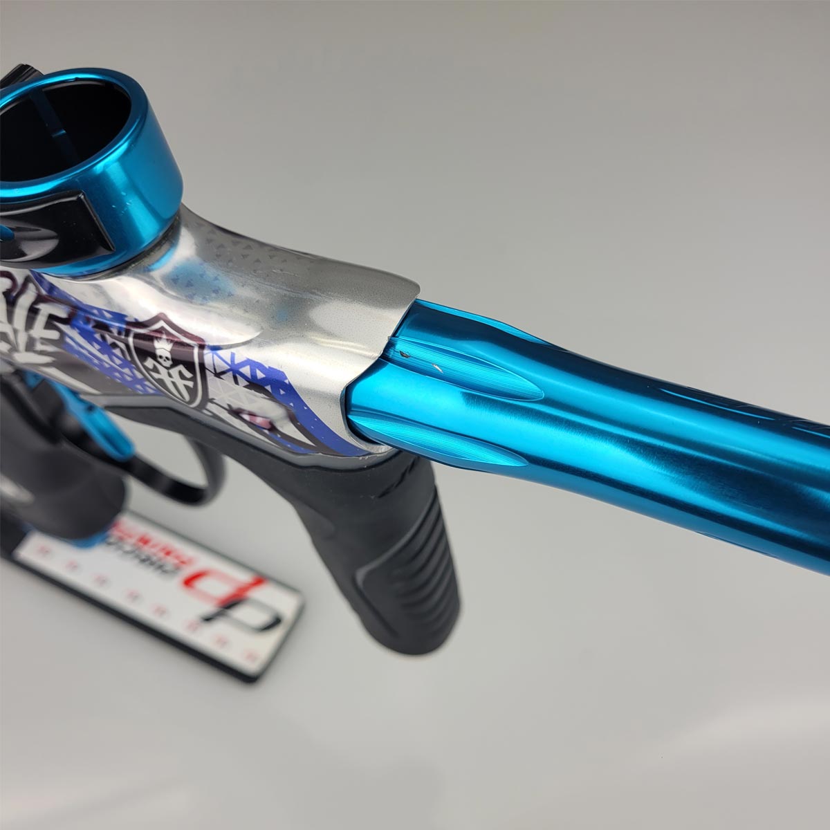 USED Dye M3+ Paintball Marker Femmes Fatale