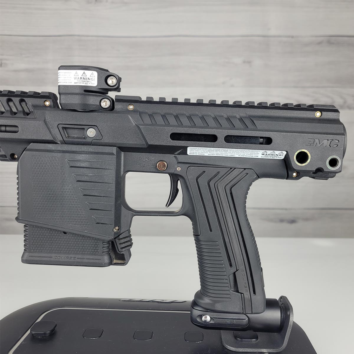 USED Planet Eclipse EMF100 Black